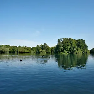 Biederstein Am Englischen Garten München